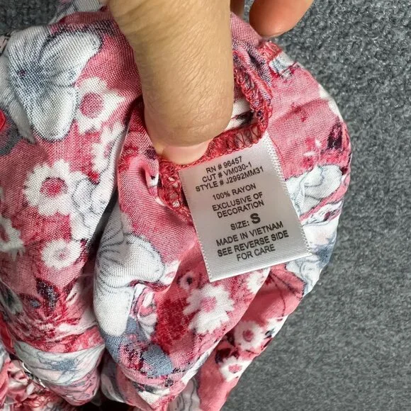 NWT Eyeshadow Red Floral Halter Romper Sz S Play Suit Boho - Picture 10 of 10